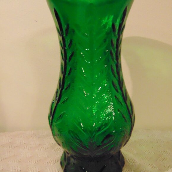 Vintage Large Green Flower Vase with Leaves on Vine, 10 inches tall - Picture 2 of 4
